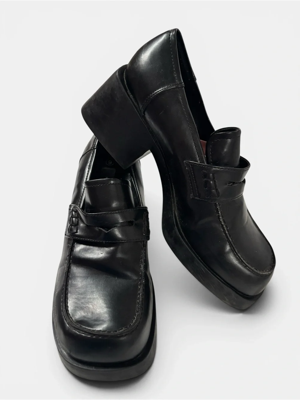 Vintage 90’s Black Platform Chunky Heel Penny Loafers Whimsigoth Grunge Size 9